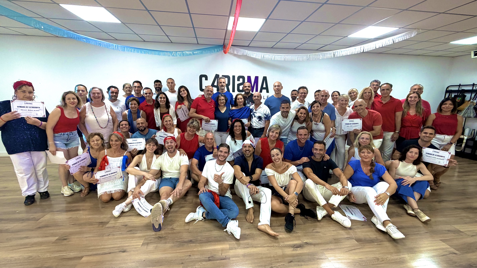 Foto de grupo de la Semana de la Bachata